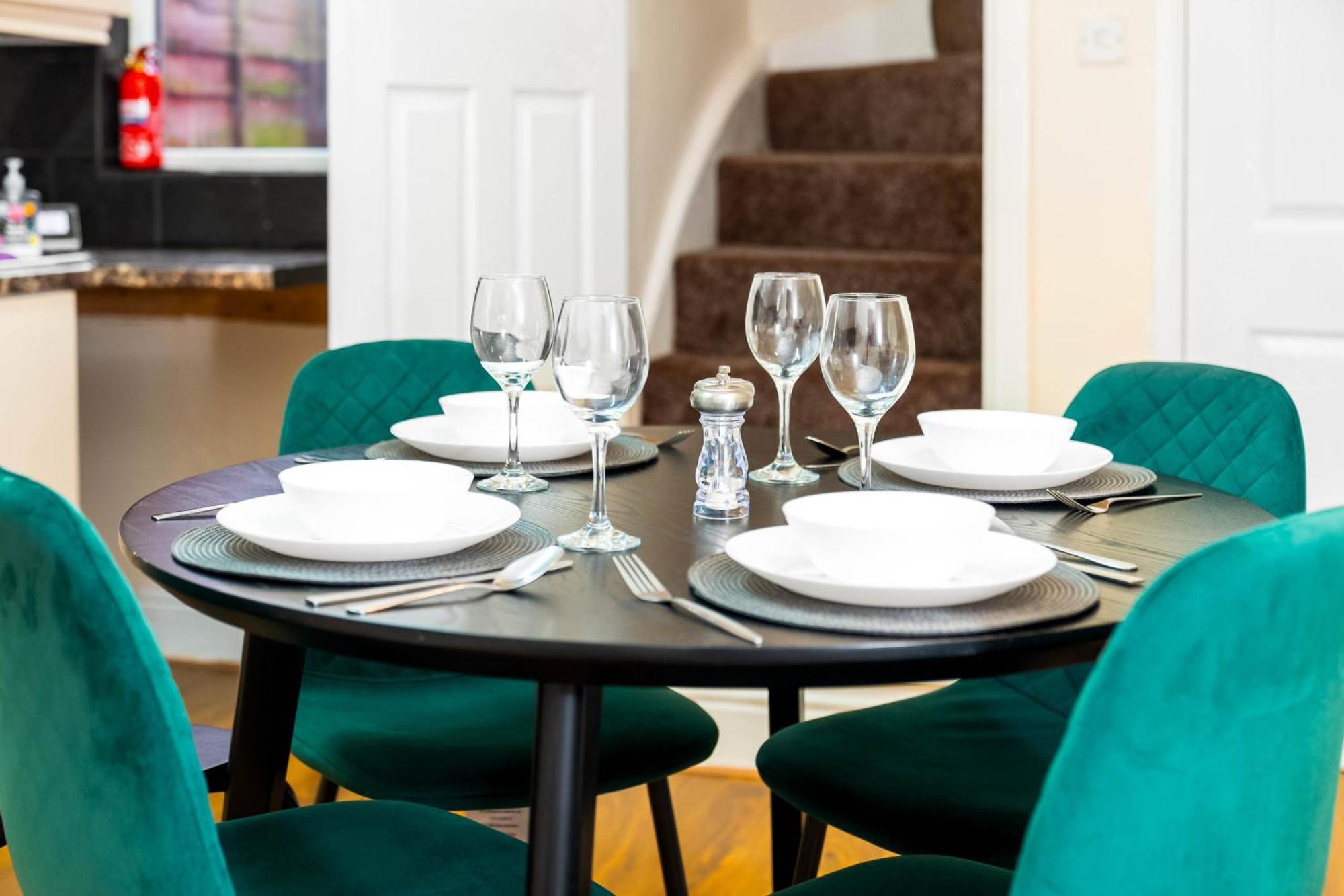 3 Bed House For Contractors & Families And Free Parking Villa Birmingham Luaran gambar